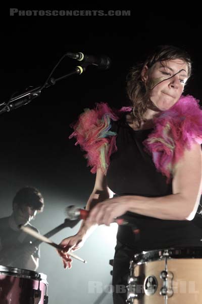 TUNE YARDS - 2011-06-02 - PARIS - Cafe de la Danse - 